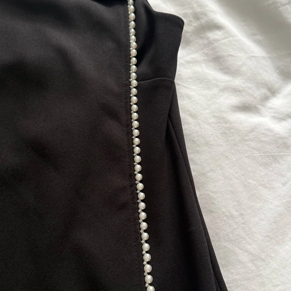 Karl Lagerfeld Paris Black Sleeveless Gown w/ Pearl Trim | Size 4 - Picture 6 of 11
